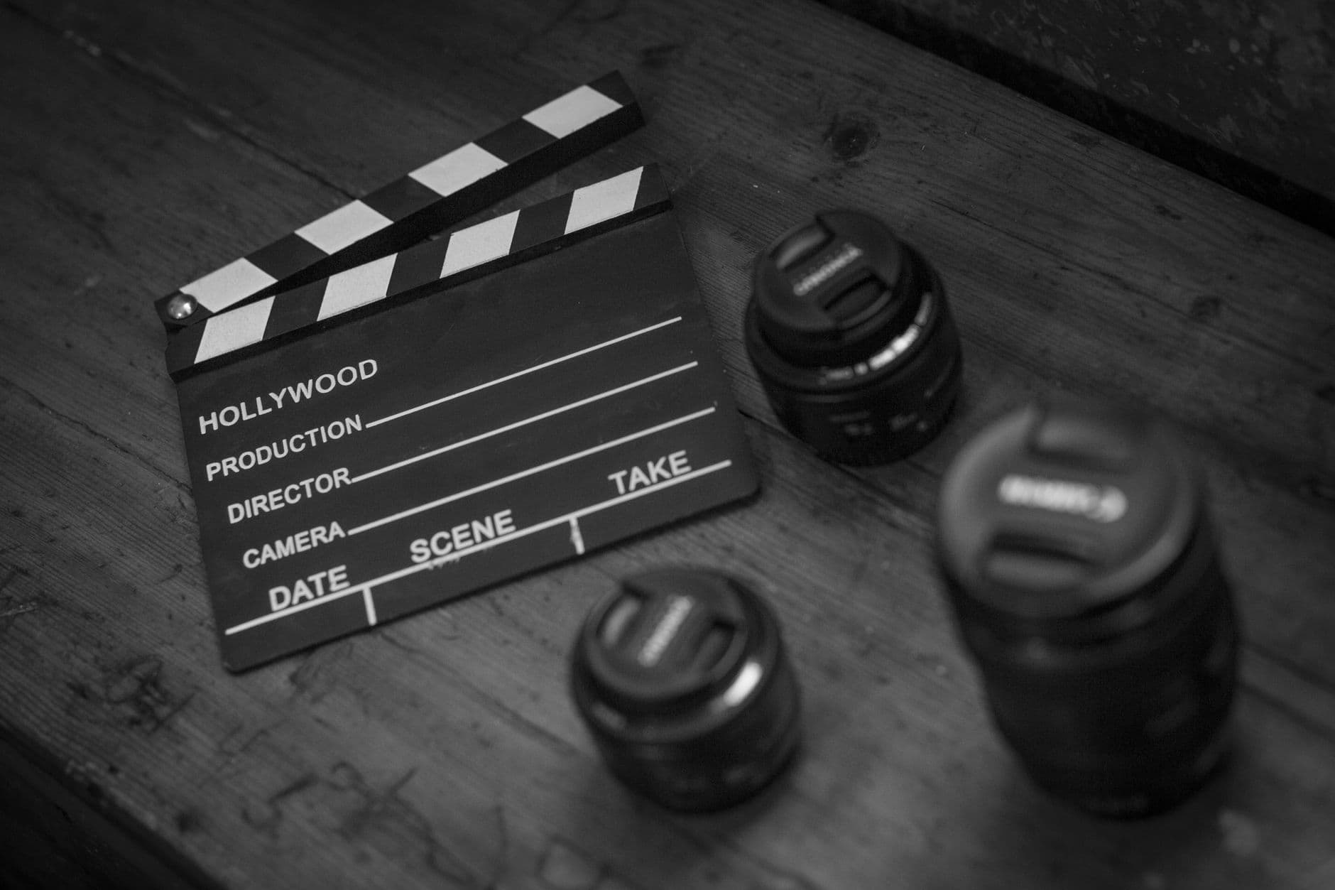 صناعة السينما: هوليوود أم بوليوود؟ صراع الشباك والإيرادات
