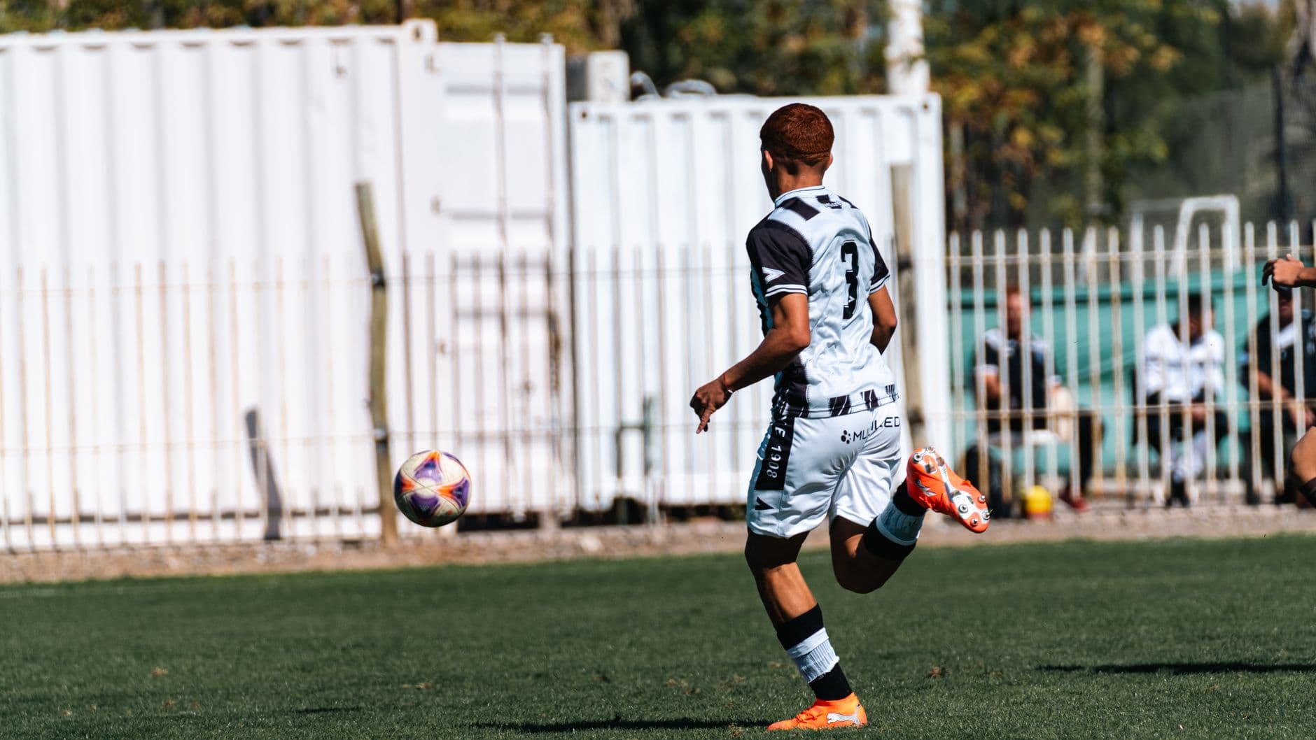 الزمالك ينهي 3 قضايا لإيقاف القيد