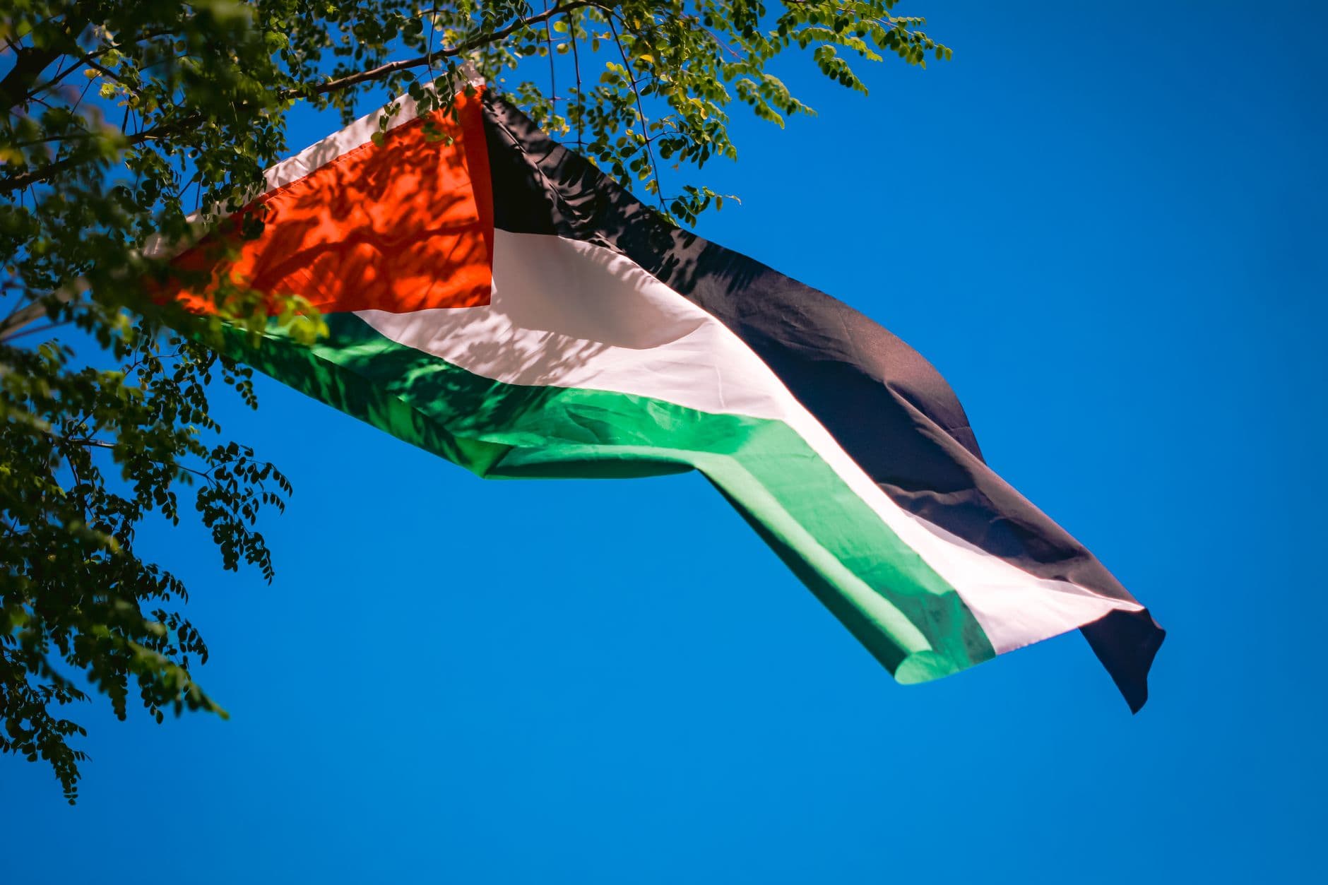 مناظرة: هل كان قرار بريطانيا بالانسحاب من فلسطين عام 1947 هروباً من المسؤولية أم ضرورة سياسية؟